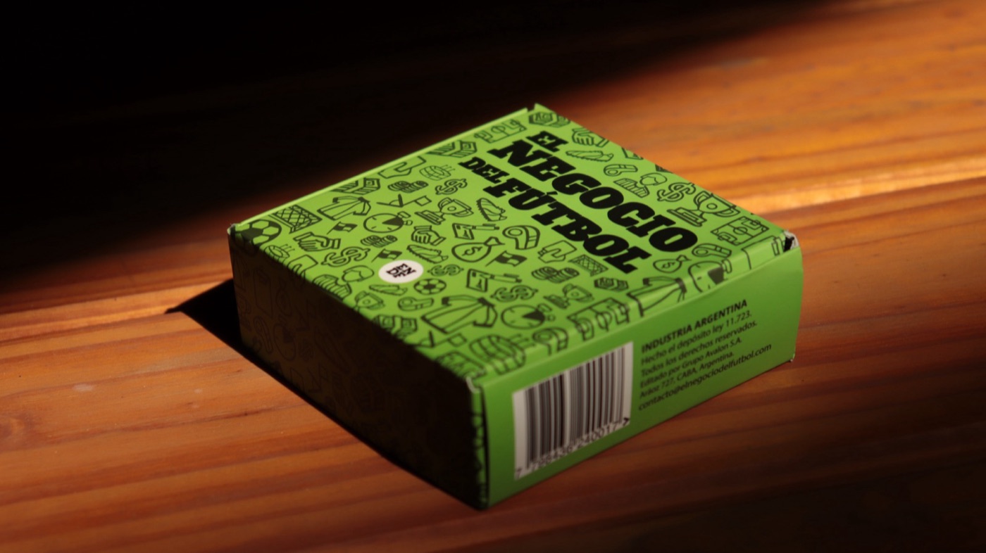 Cartas de dinero del juego en juego